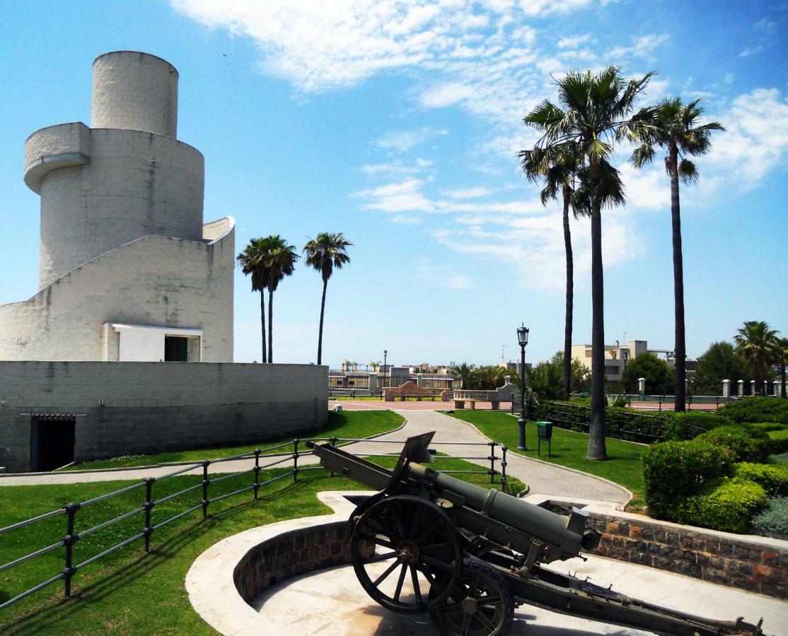 Apartamento Duplex Frente Al Mar Paseo Maritimo Torremolinos Lägenhet Exteriör bild
