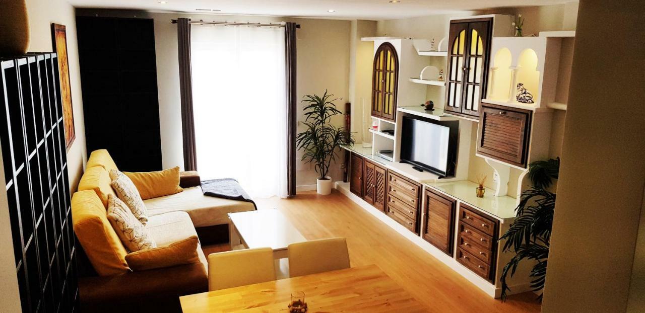 Apartamento Duplex Frente Al Mar Paseo Maritimo Torremolinos Lägenhet Exteriör bild