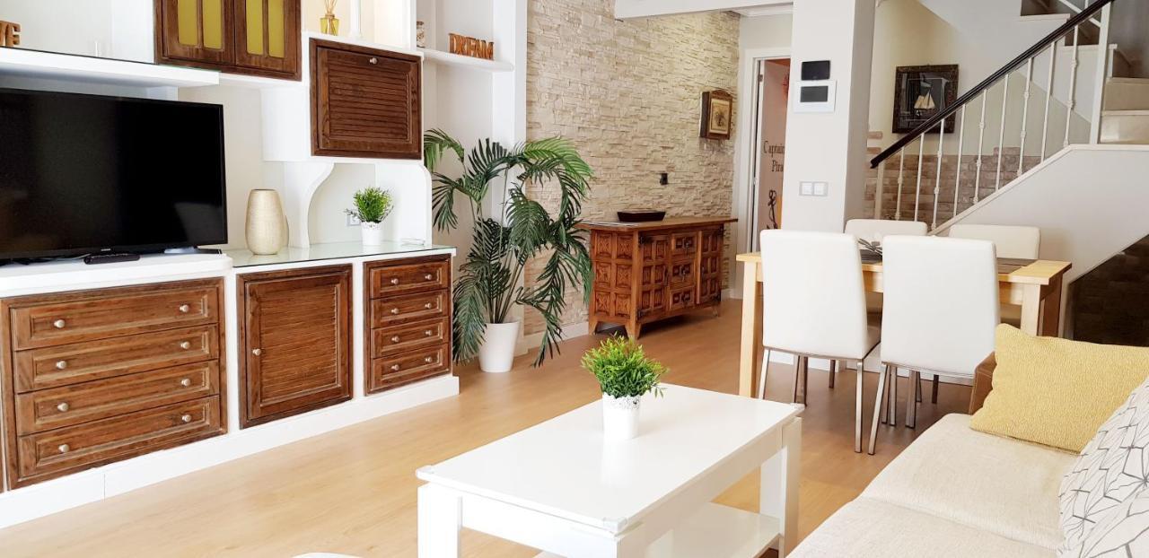 Apartamento Duplex Frente Al Mar Paseo Maritimo Torremolinos Lägenhet Exteriör bild